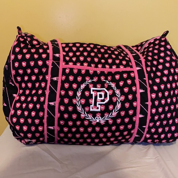 VS Pink Duffle Bag - Picture 9 of 13
